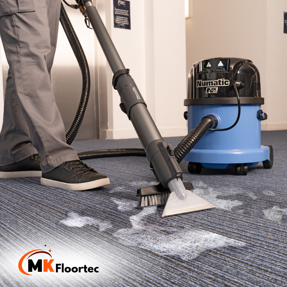 Numatic CTB370NX Cordless Carpet & Hard Floor Extractor