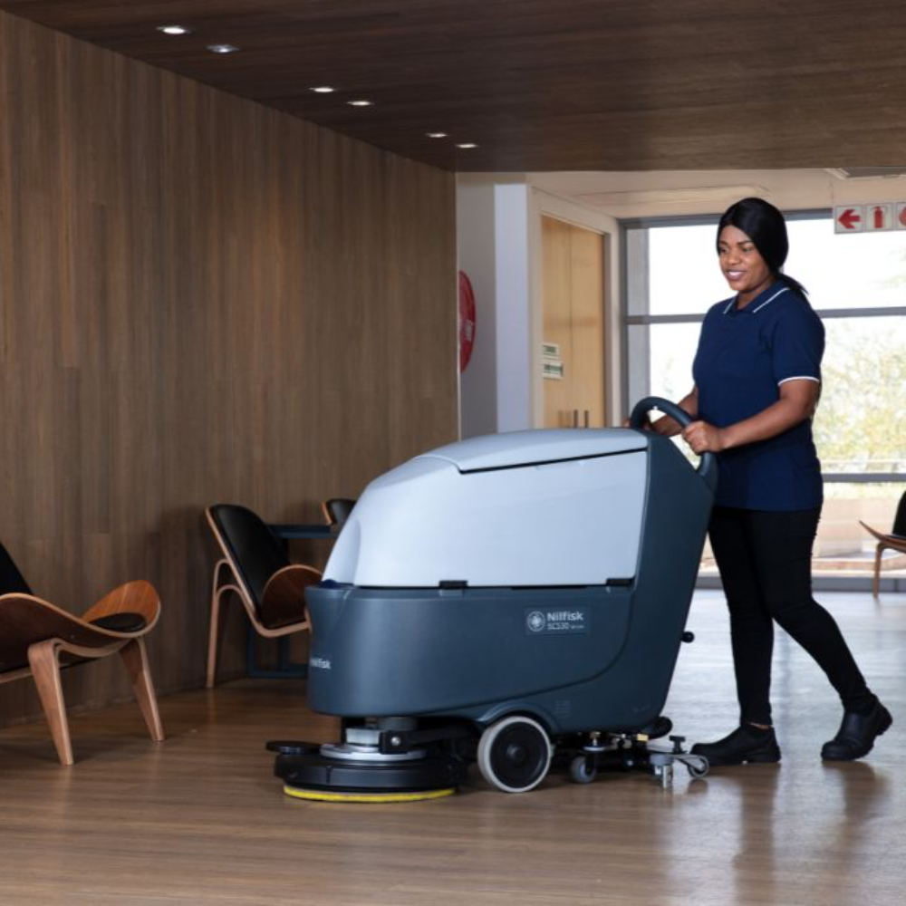 Nilfisk SC530 scrubber dryer industrial floor cleaning machine. Floor cleaner for large areas