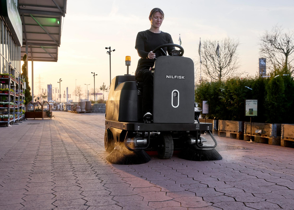 Industrial Floor Sweepers