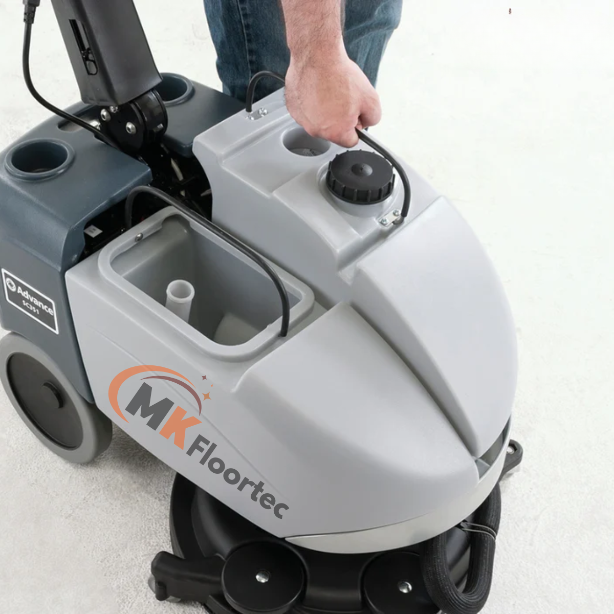 Nilfisk SC351 Floor Scrubber Dryer