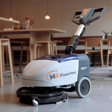 Nilfisk SC351 Floor Scrubber Dryer