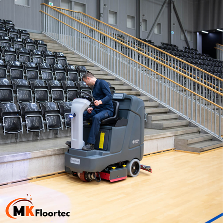Nilfisk SC4000 Industrial Ride-On Floor Scrubber Dryer
