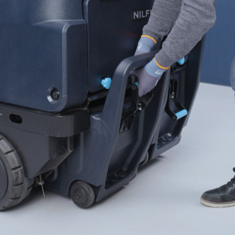 Nilfisk SW3000 Industrial Ride-On Sweeper