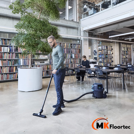 Nilfisk VP500 Cordless Vacuum Cleaner