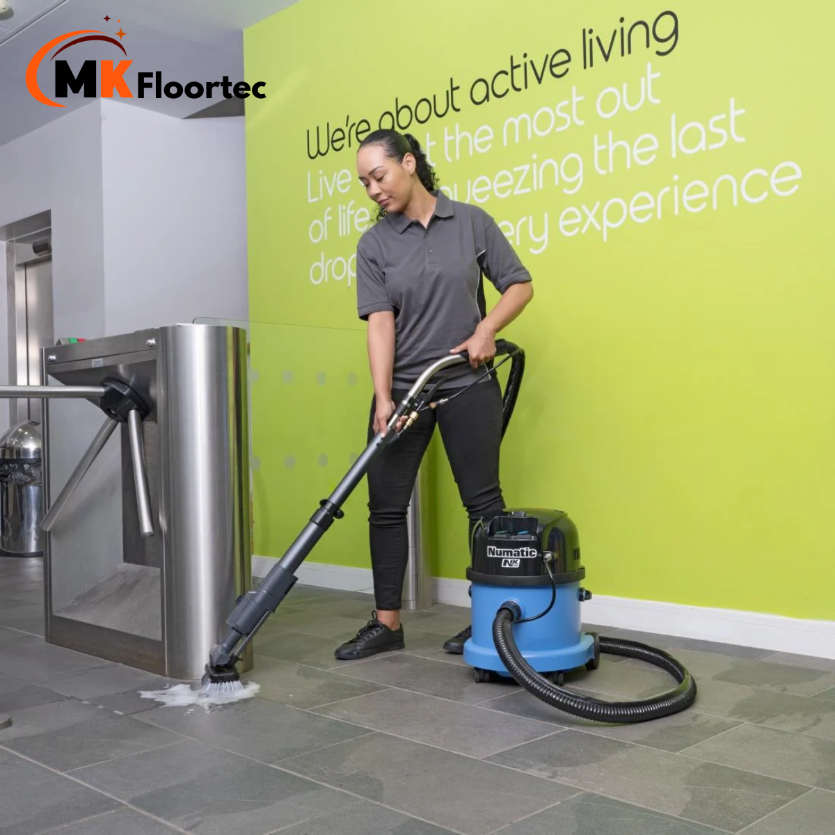 Numatic CTB370NX Commercial Cordless Carpet Extraction & Hard Floor Vacuum Cleaner