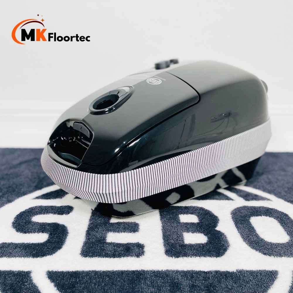 Powerful Sebo Airbelt E1 Pet vacuum with 1200 watts and turbo tools, ideal for efficiently removing pet hair.
