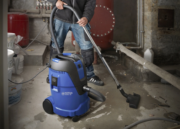 Wet and Dry Vacuum Cleaners