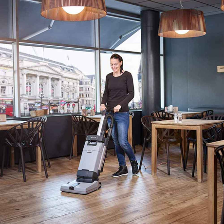 Nilfisk SC100 Compact Scrubber Dryer Upright Floor Cleaning Machine