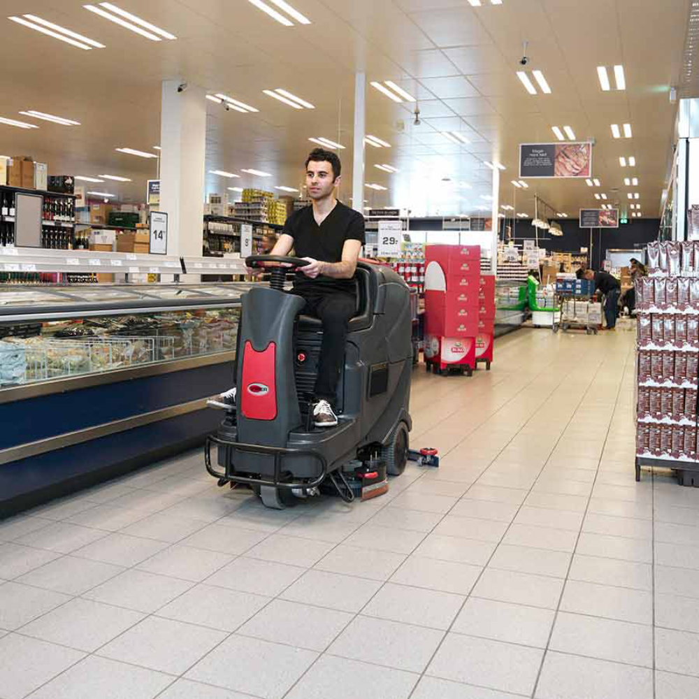 Viper AS710R Ride On Battery Powered Scrubber Dryer